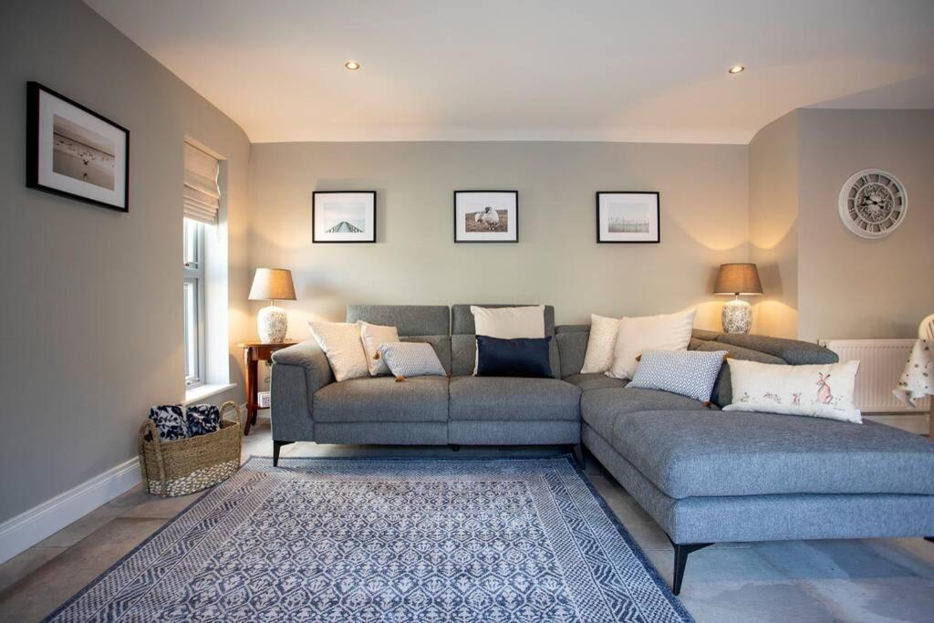 Kilbroney River Cottage โรสเทรวอร์ ภายนอก รูปภาพ